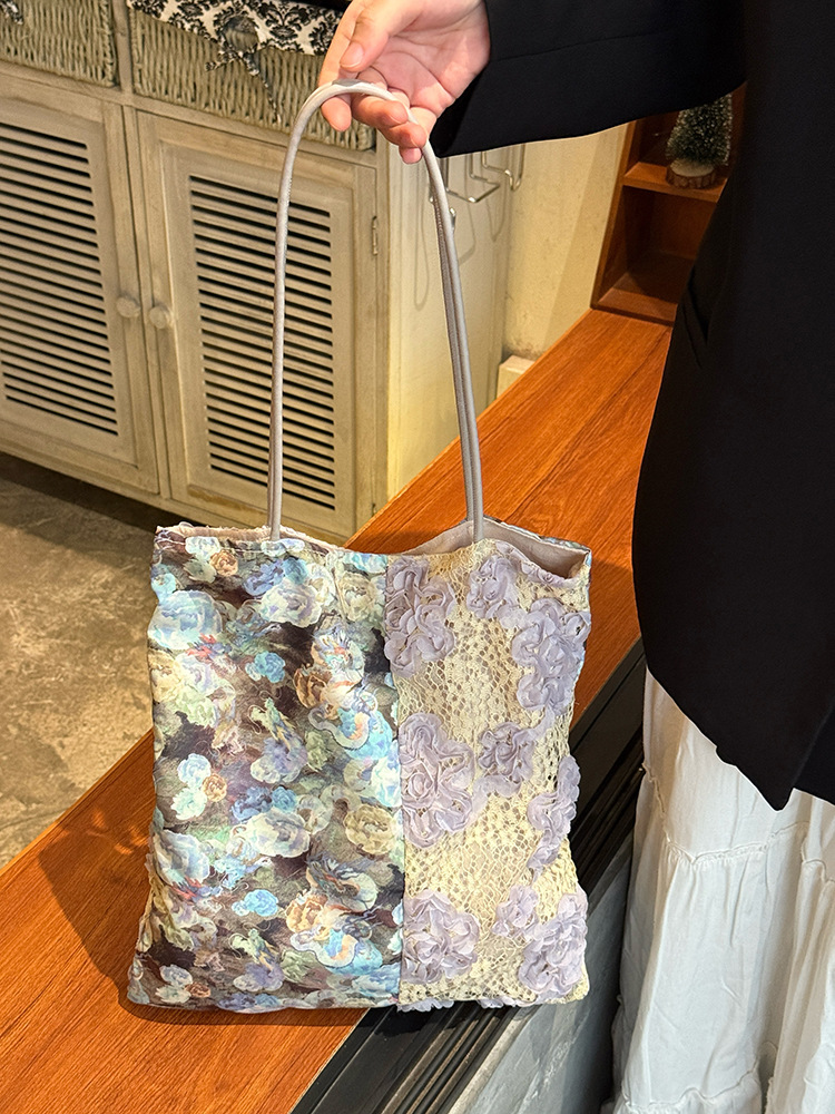 Vintage Oil Painting Lace Canvas Tote Bag, 3D Floral Patchwork Large Shoulder Bag - Image 2